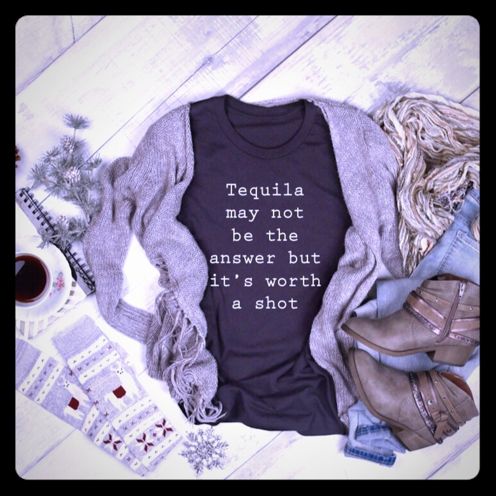 Women’s graphic t-shirt various sizes